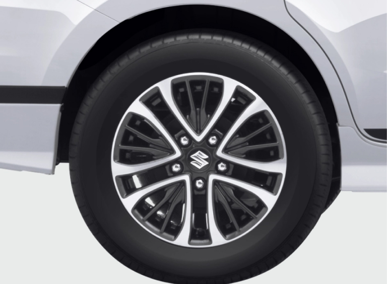 DUALTONEALLOYWHEEL_1711090927660